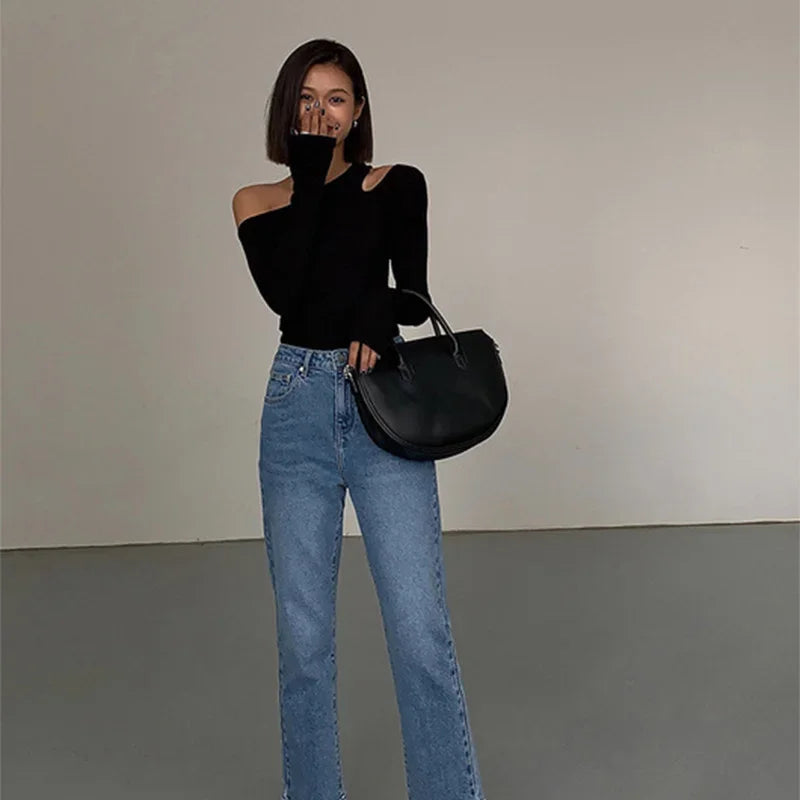 Skew Collar Off-shoulder