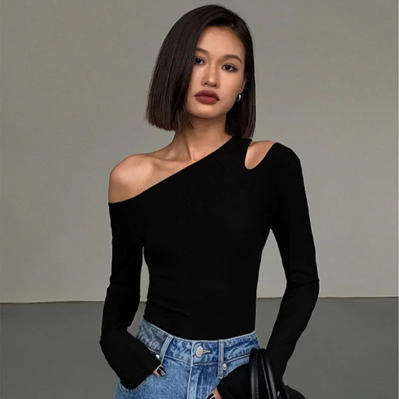 Skew Collar Off-shoulder