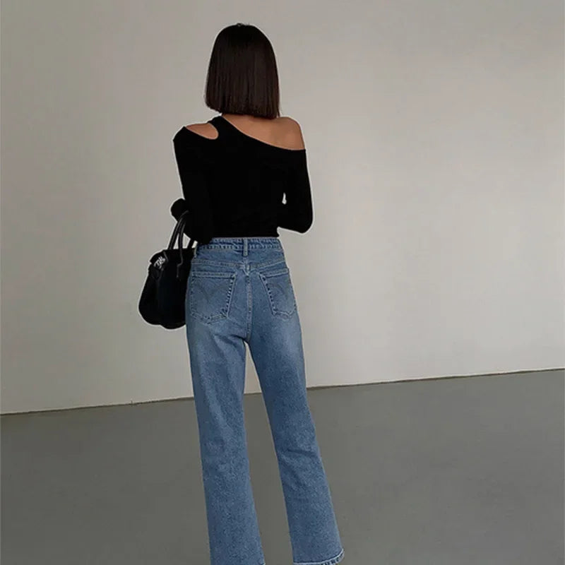 Skew Collar Off-shoulder